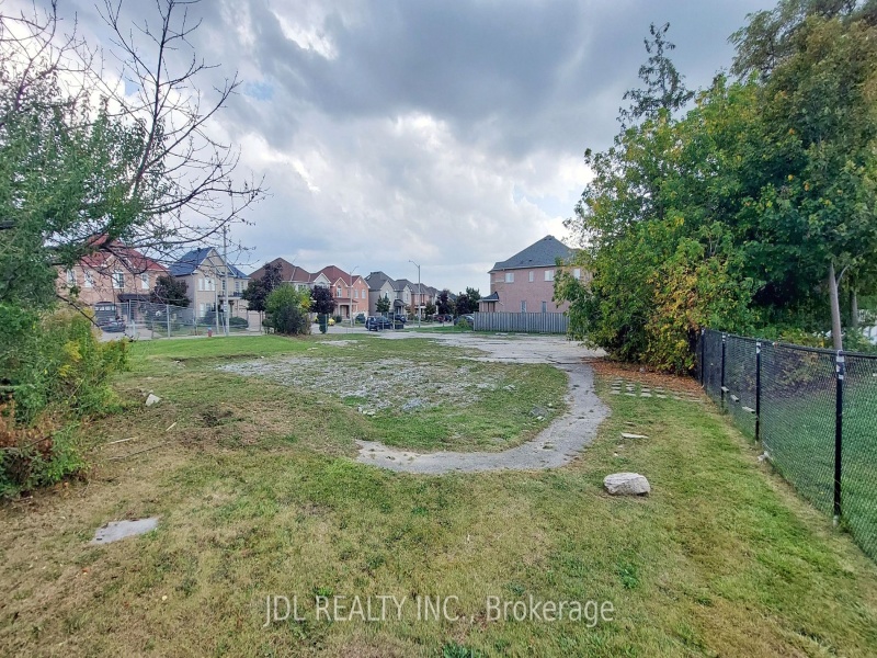 1061 Elgin Mills Rd, Richmond Hill, Ontario L4S 1M7,N7200658