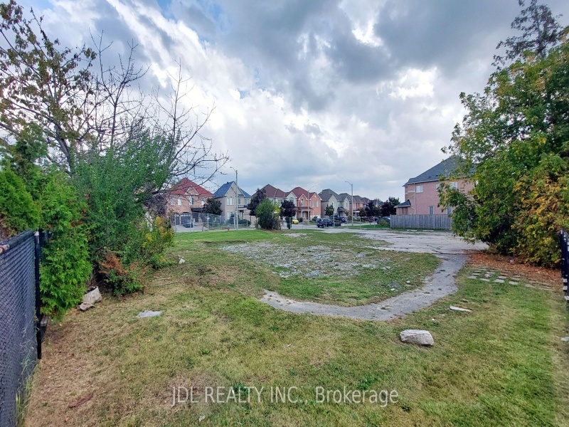 0 Melbourne Dr, Richmond Hill, Ontario L4S 2V3,N7200676