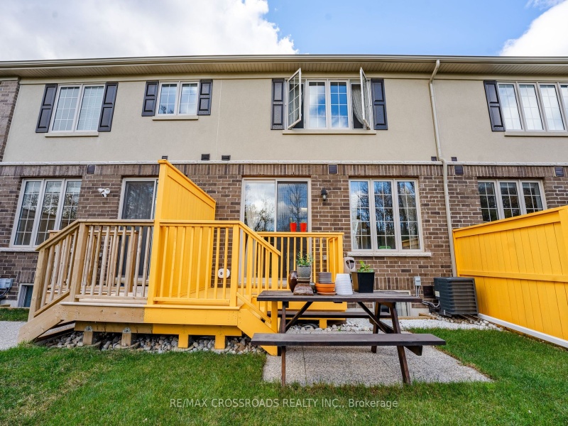 3333 Mockingbird Common, Oakville, Ontario L6H 0X1,W9345890