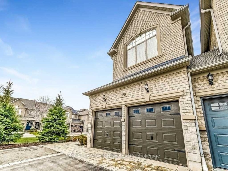 1170 Agram Dr, Oakville, Ontario L6H 7R9,W9366218