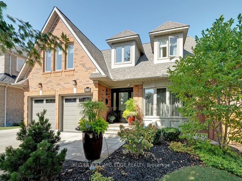 1407 Bayshire Dr, Oakville, Ontario L6H 6E8,W9366096