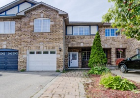 2431 Newcastle Cres, Oakville, Ontario L6M 4P9,W9375461