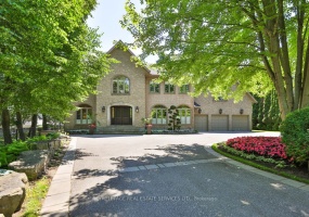 24 Raymar Pl, Oakville, Ontario L6J 6M1,W9373925